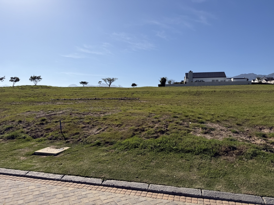 0 Bedroom Property for Sale in Kingswood Golf Estate Western Cape